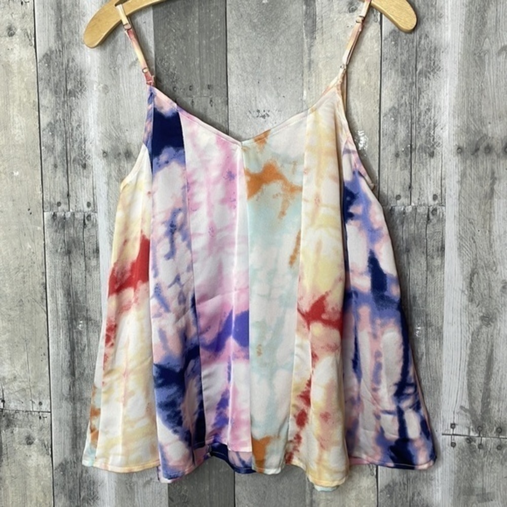 ENTRO womens multicolored watercolor‎ silky cami top. Bohemian style. Small. EUC
